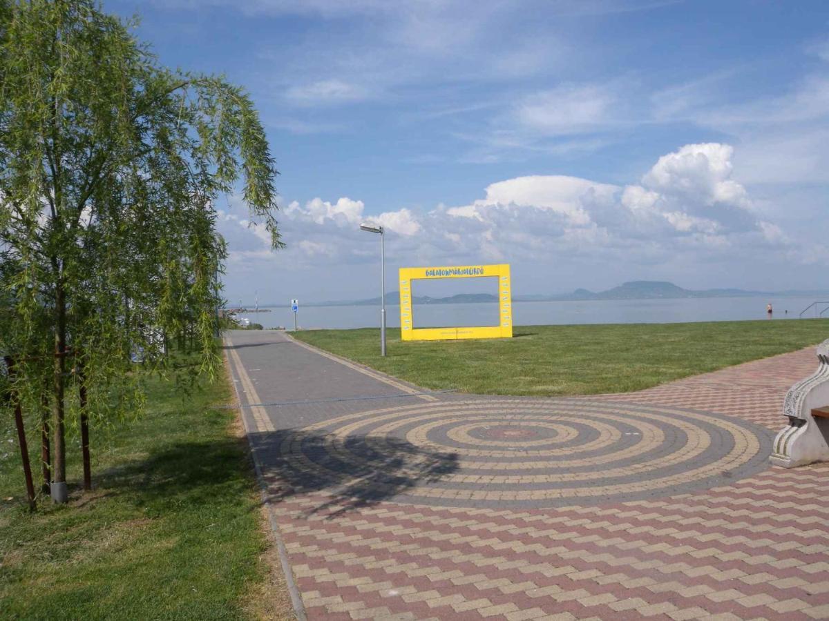 Apartment In Balatonmariafuerdo 19249 Balatonkeresztúr Zewnętrze zdjęcie
